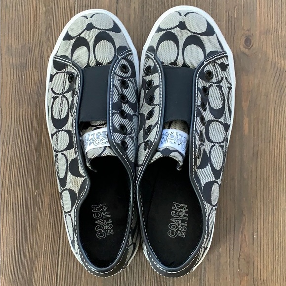 COACH🖤Like New Sneakers - Picture 6 of 12